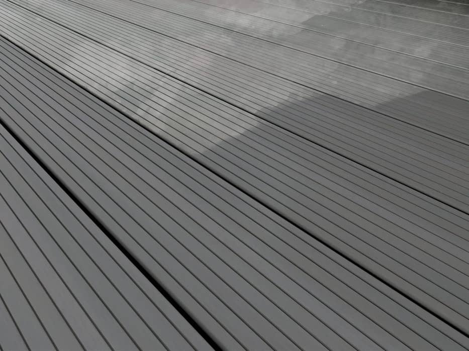 cleaning composite deck