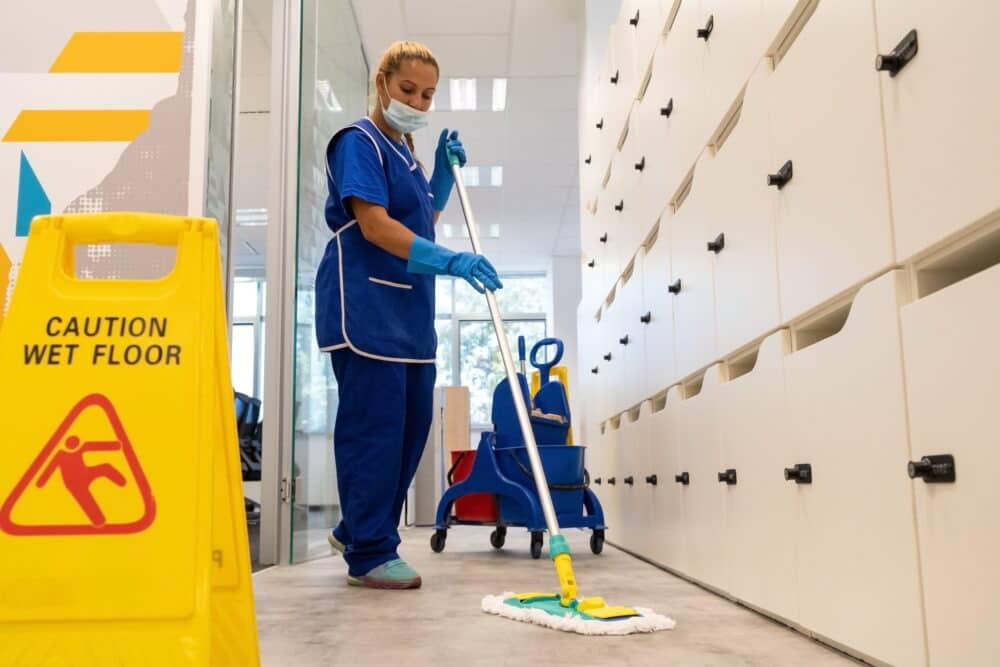emergency ceiling and wall cleaning services