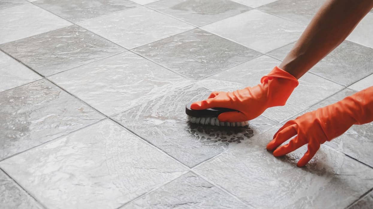 cleaning tile floors and grout